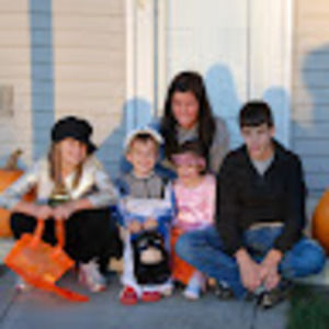 Meet your Posher, Cherrie